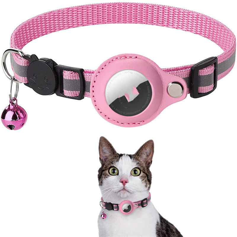 Reflective Waterproof Cat Collar That Holds an Apple AirTag